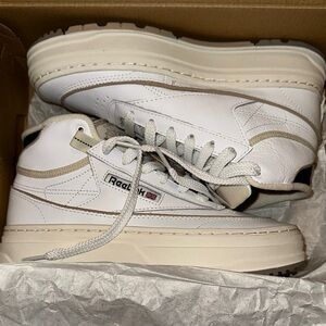 Reebok club c geo mid
